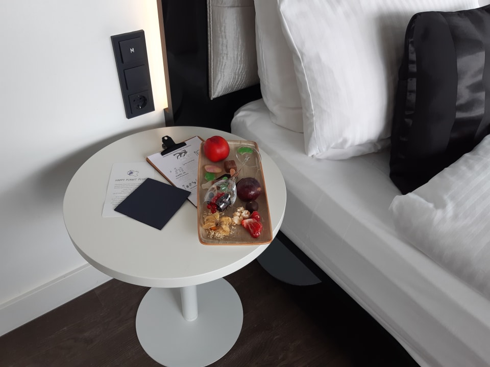 Zimmer INNSiDE by Meliá Düsseldorf Hafen