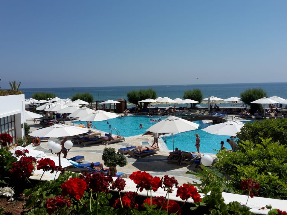 Pool Creta Maris Resort