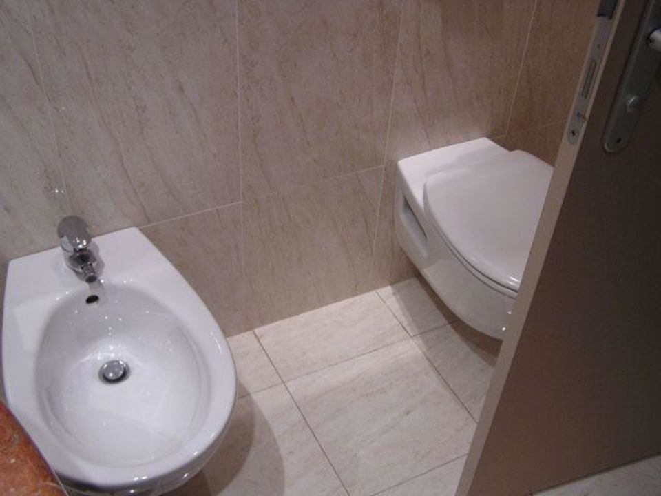 Toilette und Bidet Iberostar Waves Playa de Muro