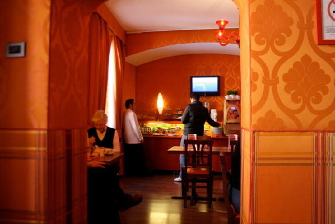 Sala śniadaniowa Hotel Relais Fontana Di Trevi