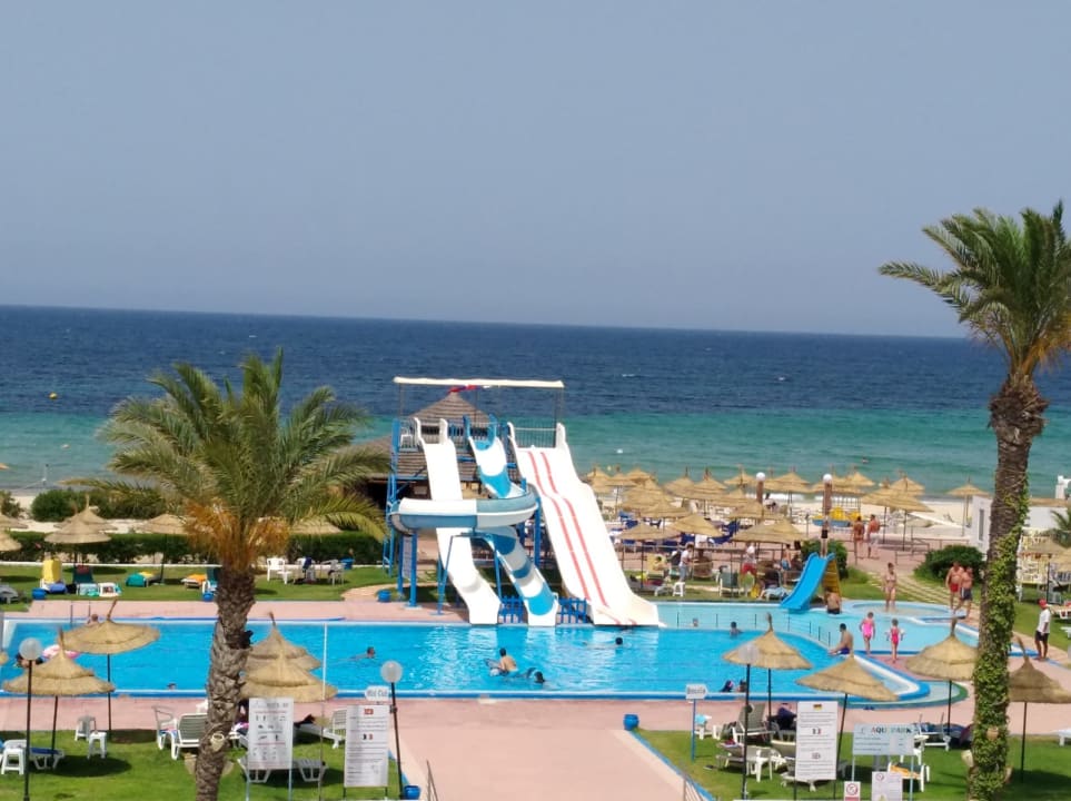 Außenansicht Hotel Neptunia Skanes