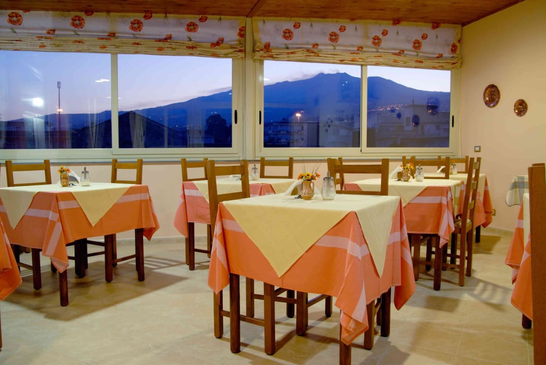 Sala colazione Hotel Le Giare