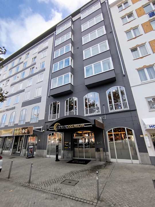 Außenansicht PLAZA Premium Columbus Bremen