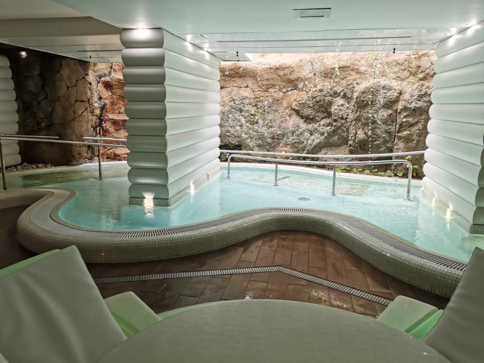 Pool Bull Dorado Beach & Spa