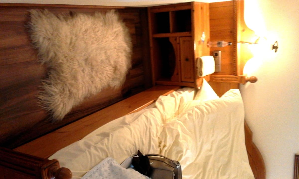 Abgweohnt und gammelig Hotel Feuriger Tatzlwurm