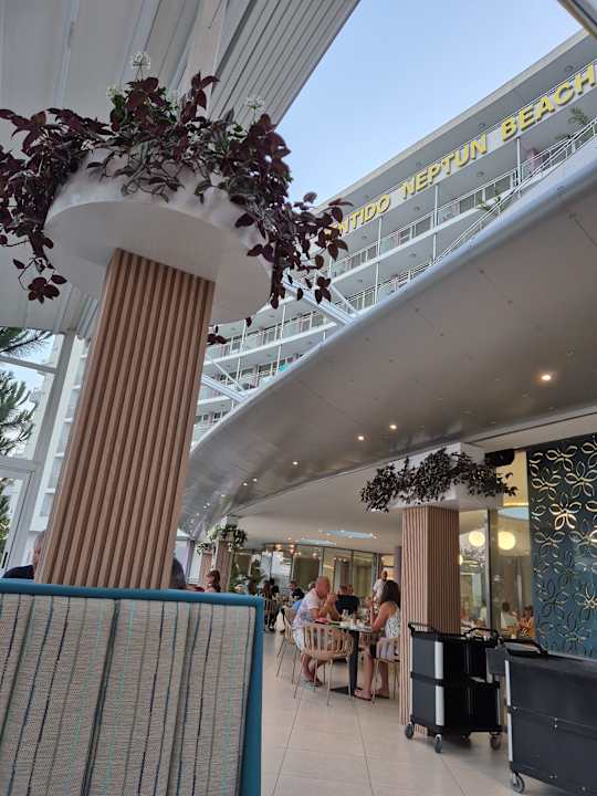 Gastro Sentido Neptun Beach