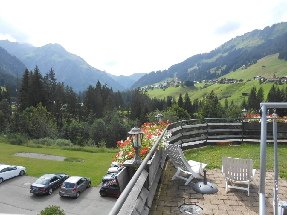 Blick ins Kleinwalsertal IFA Alpenhof Wildental Kleinwalsertal