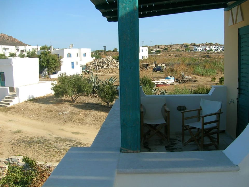 Balkon (morgens noch im Schatten) Golden Silence Studios