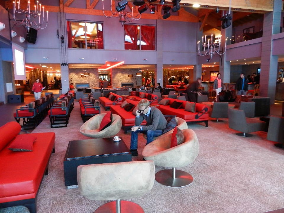 De ruime lounge Club Med Valmorel