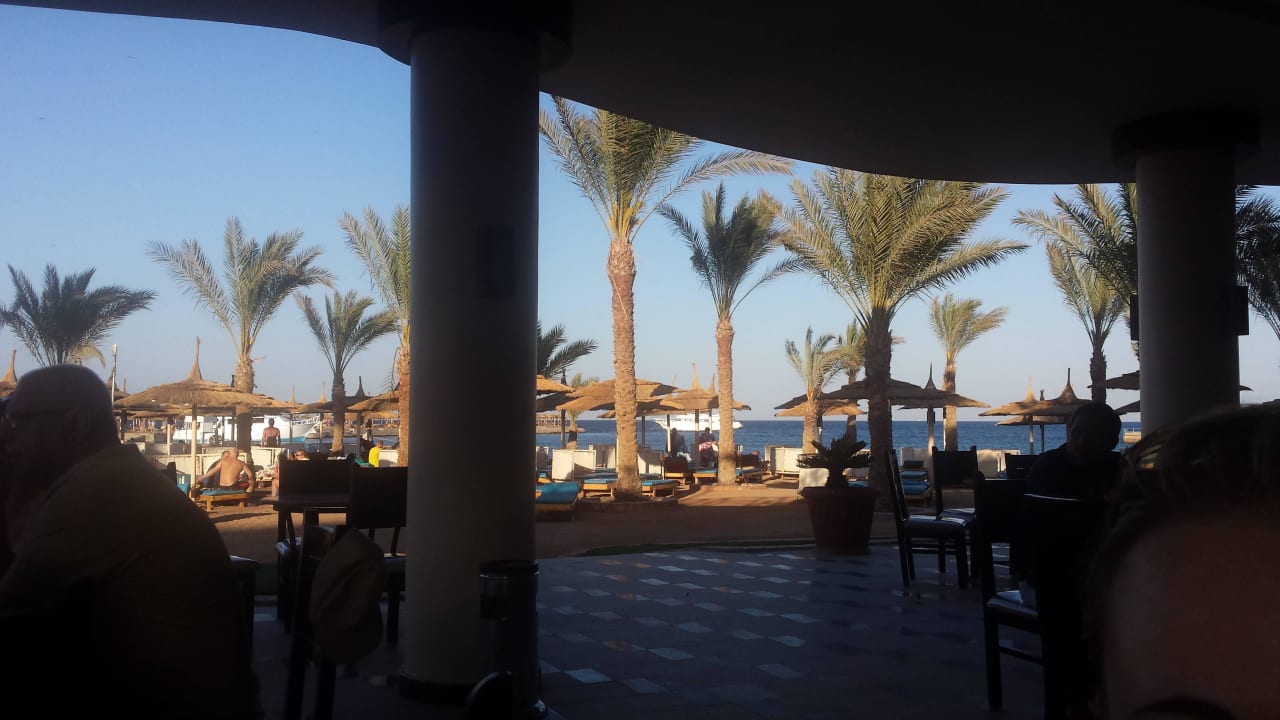 Die Aussicht von der Snackbar aus Beach Albatros Resort