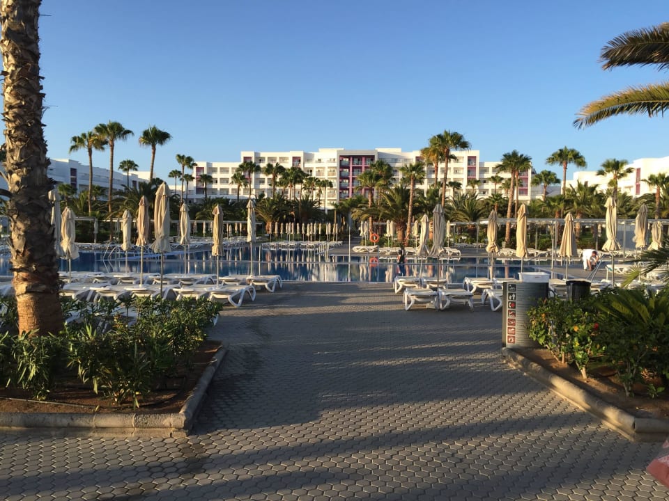 Blick von Meeresseite zum Hotel Hotel Riu Gran Canaria