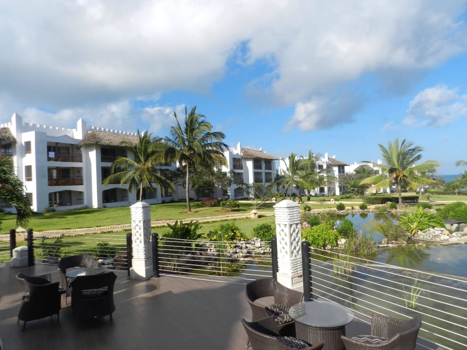Von der Bar aus Royal Zanzibar Beach Resort