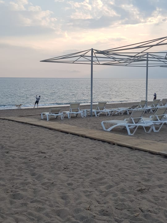 Strand J'adore Deluxe Hotel & Spa