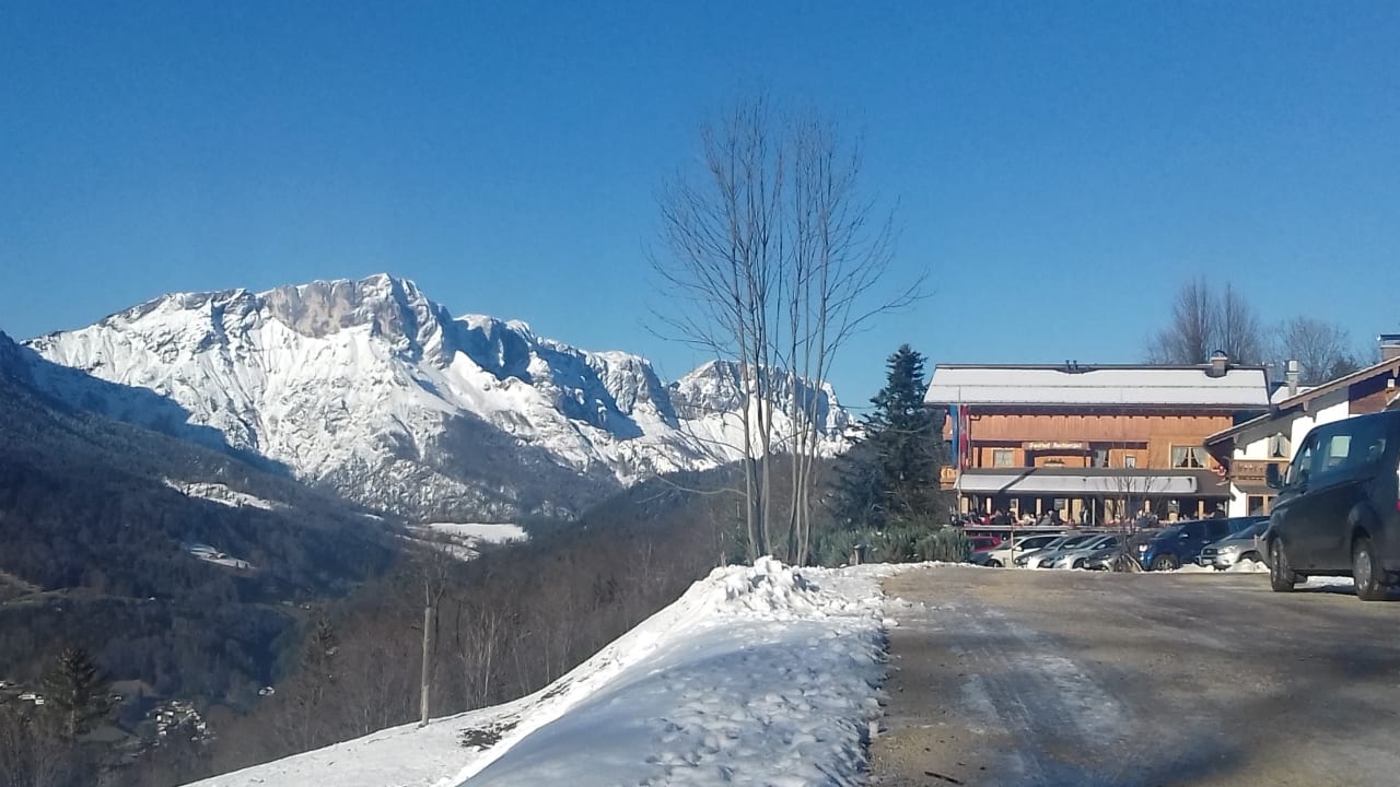 Außenansicht Alpengasthof Hochlenzer