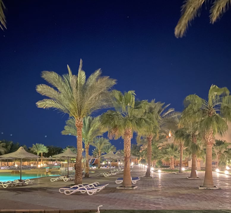Gartenanlage Three Corners Sea Beach Resort