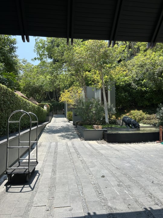 Gartenanlage Pullman Phuket Arcadia Naithon Beach