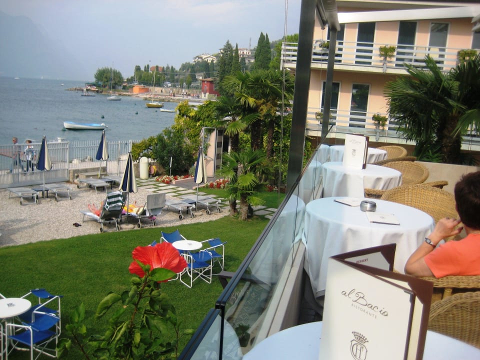Terrasse Restaurant "El Bacio" Hotel Castello Lake Front