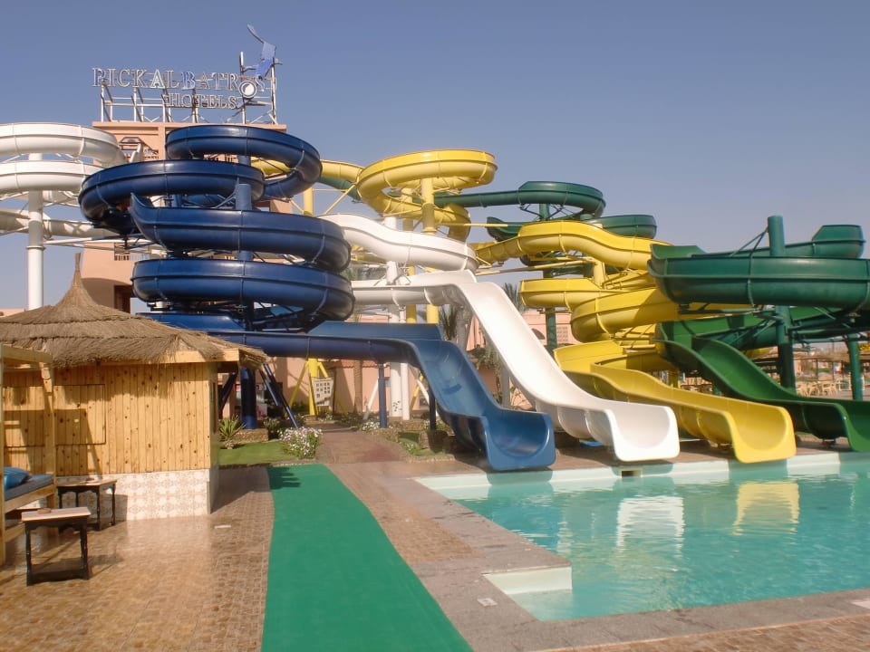 Супер аквапарк Pickalbatros Aqua Park Resort - Hurghada
