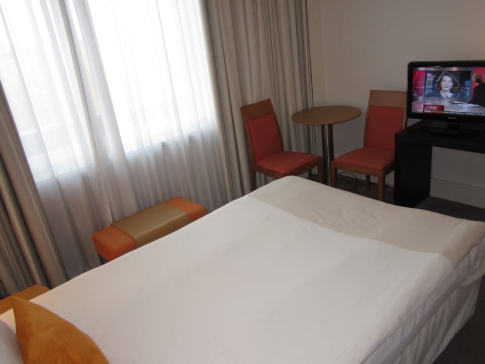 Zimmer/etwas vollgestellt Hotel Novotel Vilnius