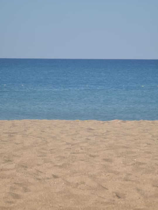Strand Blue Waters Club