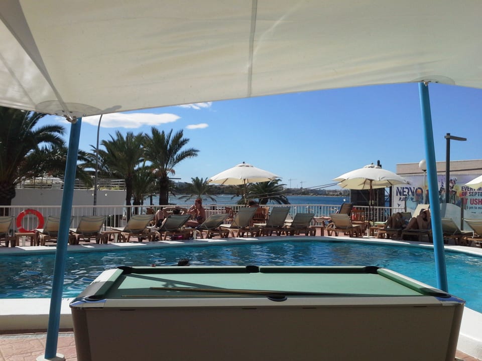 26 Grad im Oktober - einfach mal den Sommer verlän Hotel Osiris