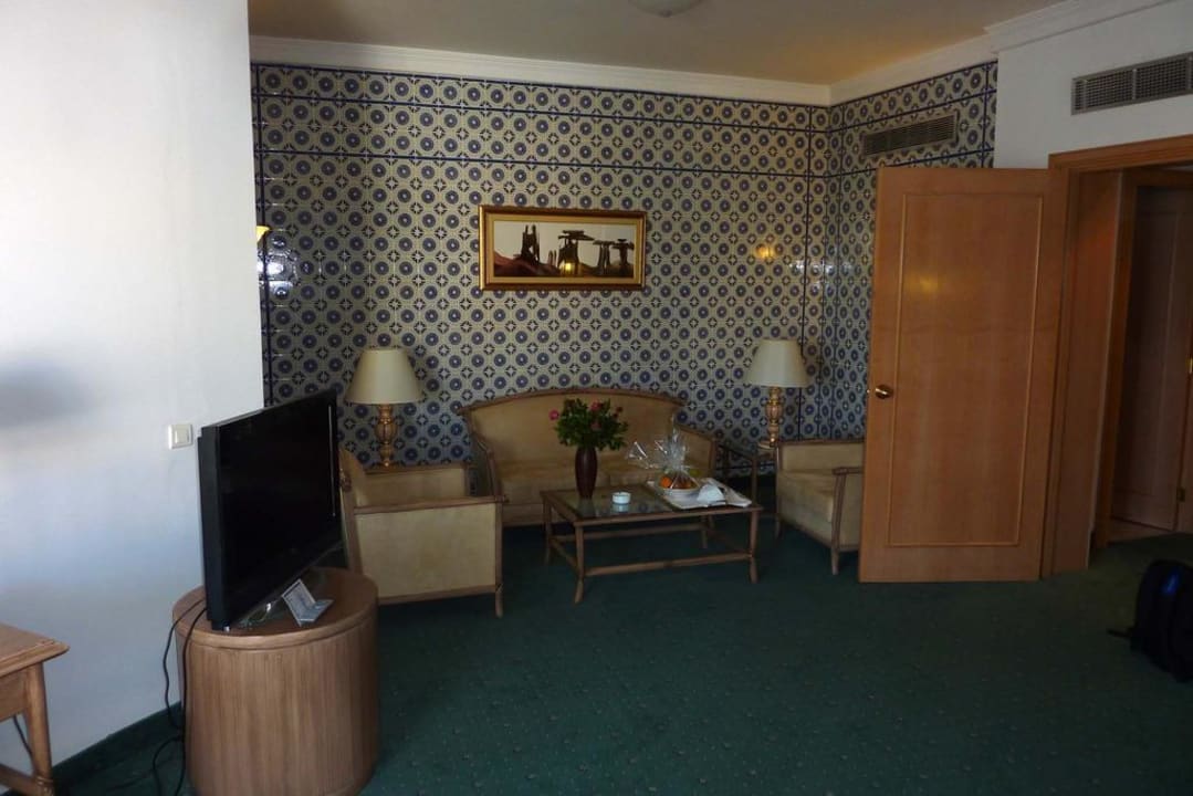 Blick auf die Sitzgruppe Hotel Hasdrubal Thalassa