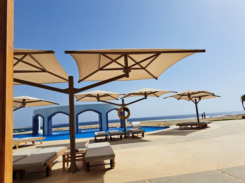 Pool Malikia Resort Abu Dabbab