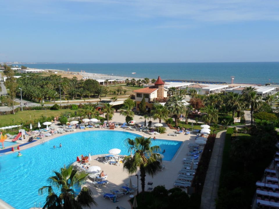 Ausblick auf das Meer Bella Resort & Spa