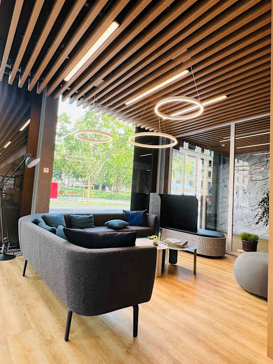 Lobby Holiday Inn Express & Suites Sion by IHG