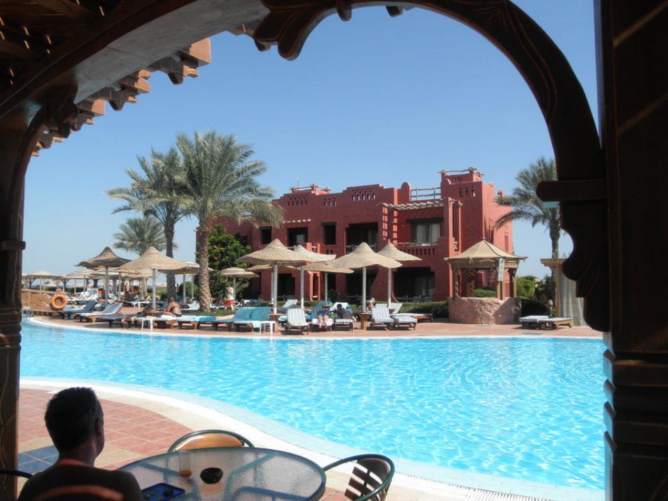 Poolbar Charmillion Sea Life Resort