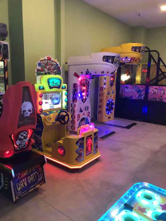 Sport & Freizeit Well Palace Side