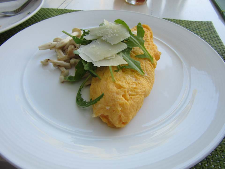 Gastro The Pavilions Suites Collection