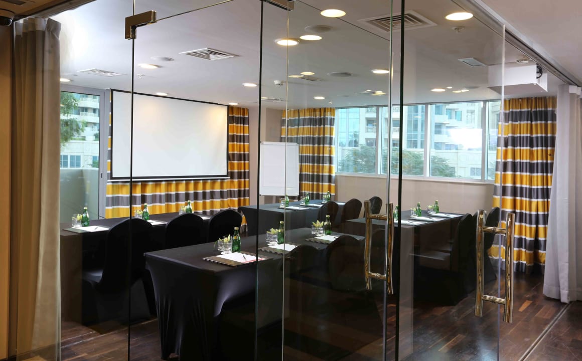 Sonstiges Ramada by Wyndham Downtown Dubai