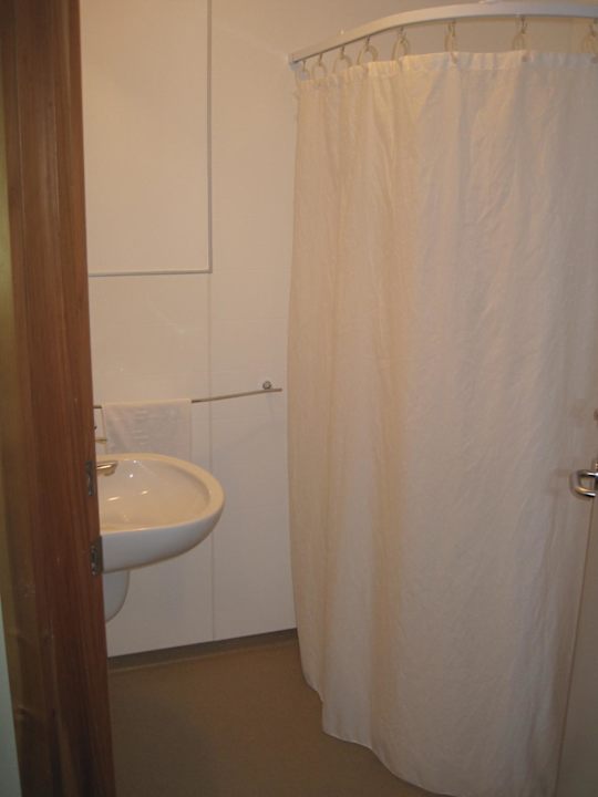 Dusche Aoraki Mount Cook Alpine Lodge