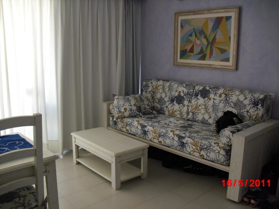 Zimmercouch Royal Son Bou Family Club