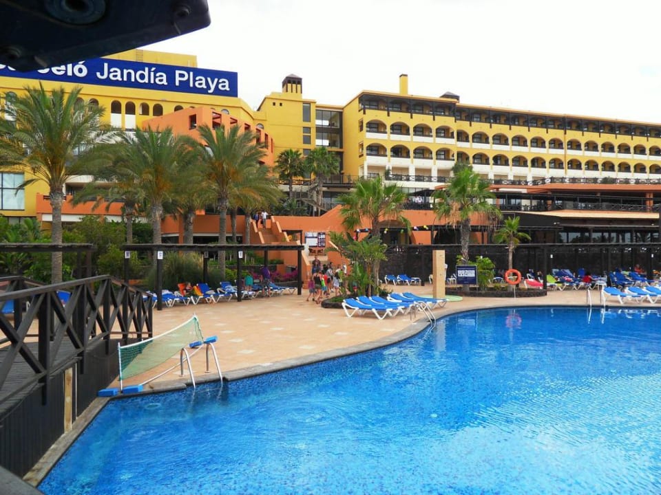 Pool mit Hotelanlage  Occidental Jandía Playa