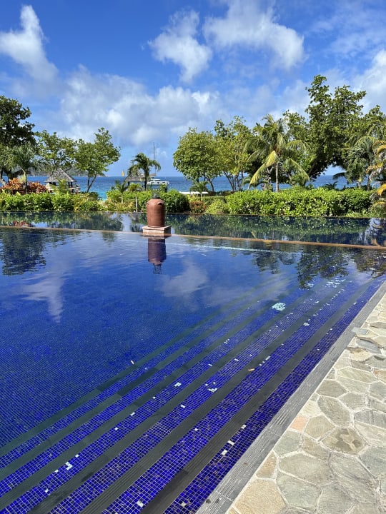 Pool Raffles Seychelles