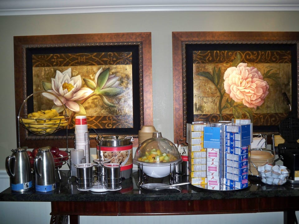 Büffet Hotel Hampton Inn San Diego Kearny Mesa