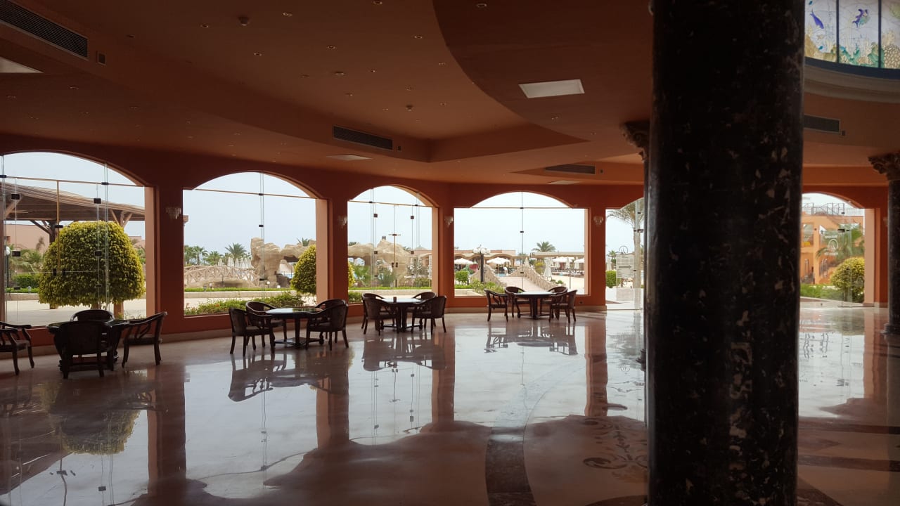 Lobby Three Corners Happy Life Beach Resort