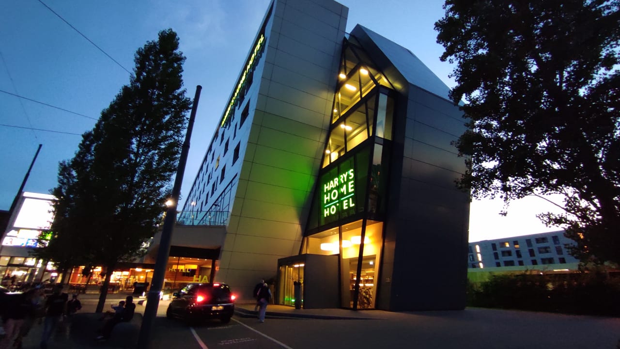 Außenansicht Harry's Home Hotel München
