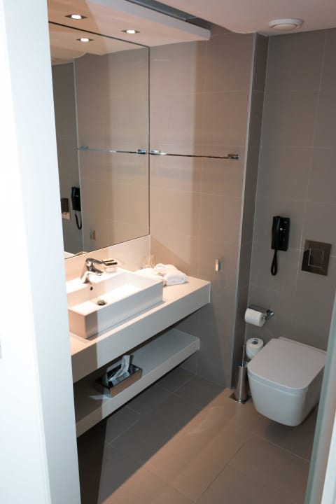 Badezimmer mit Toilette Princess Andriana Resort & Spa