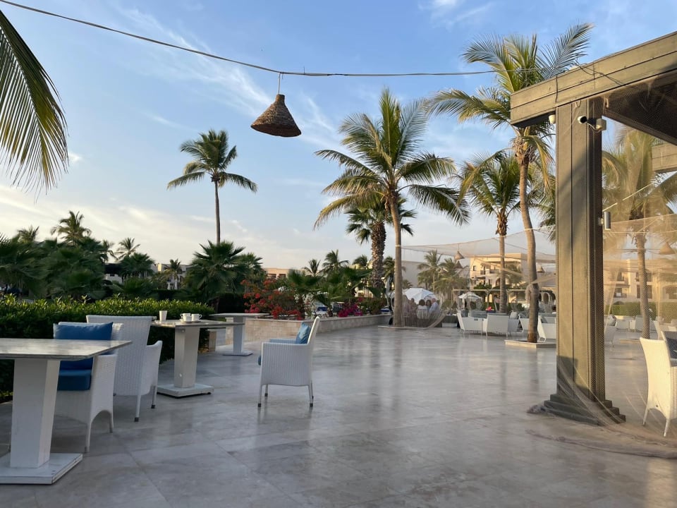 Gastro Salalah Rotana Resort