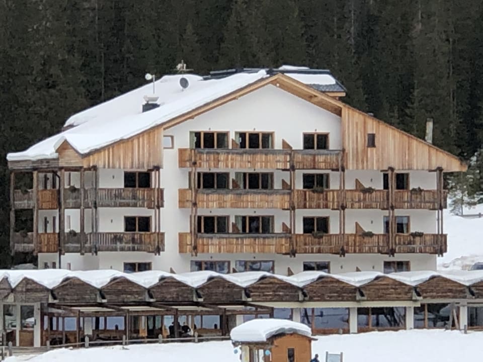 Außenansicht Hotel Dolomitenhof & Chalet Alte Post