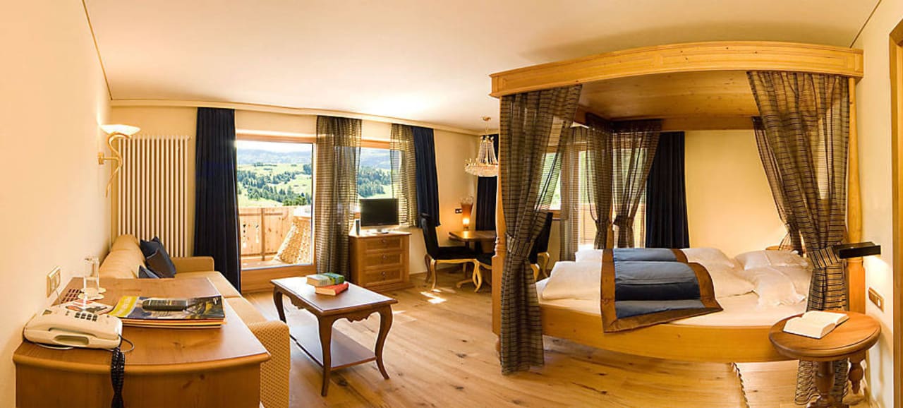 Designer Suite Hotel Rosa Eco Alpine Spa Resort