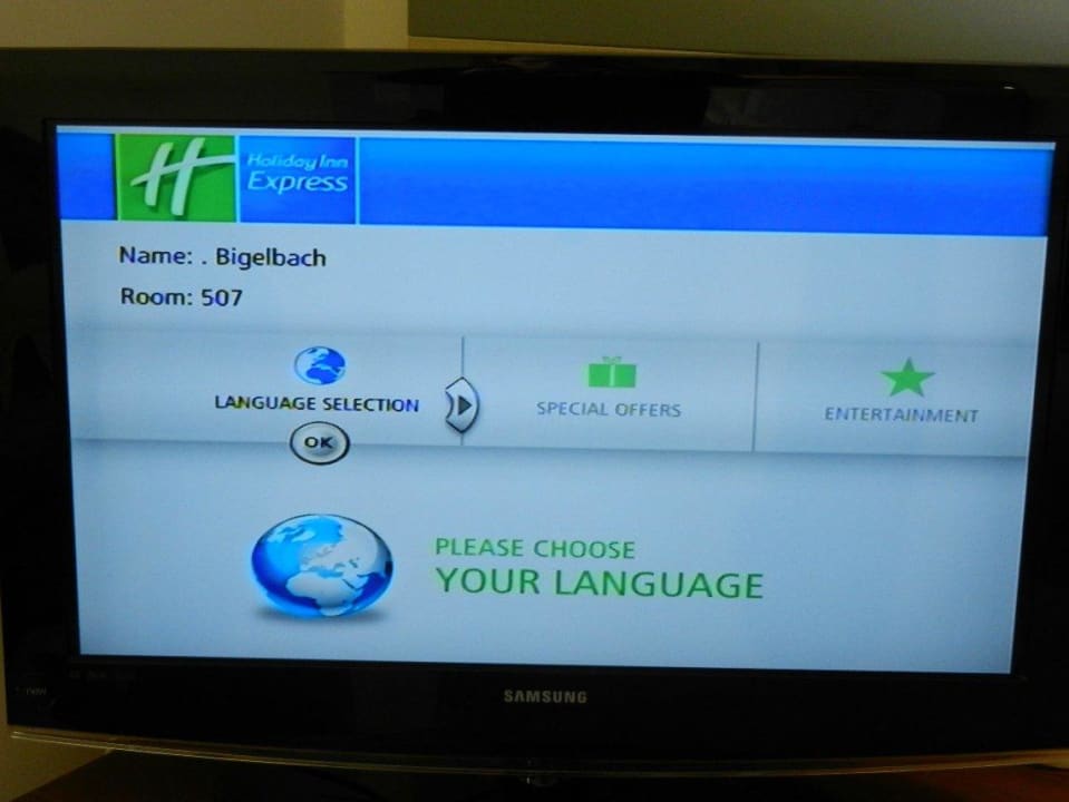 Wilkommensgruss auf dem Fernseher Hotel Holiday Inn Express Inn City Centre