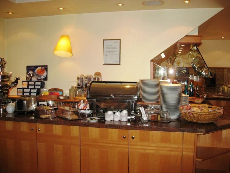 Frühstücksraum - 3 Garner Hotel Bremen North by IHG
