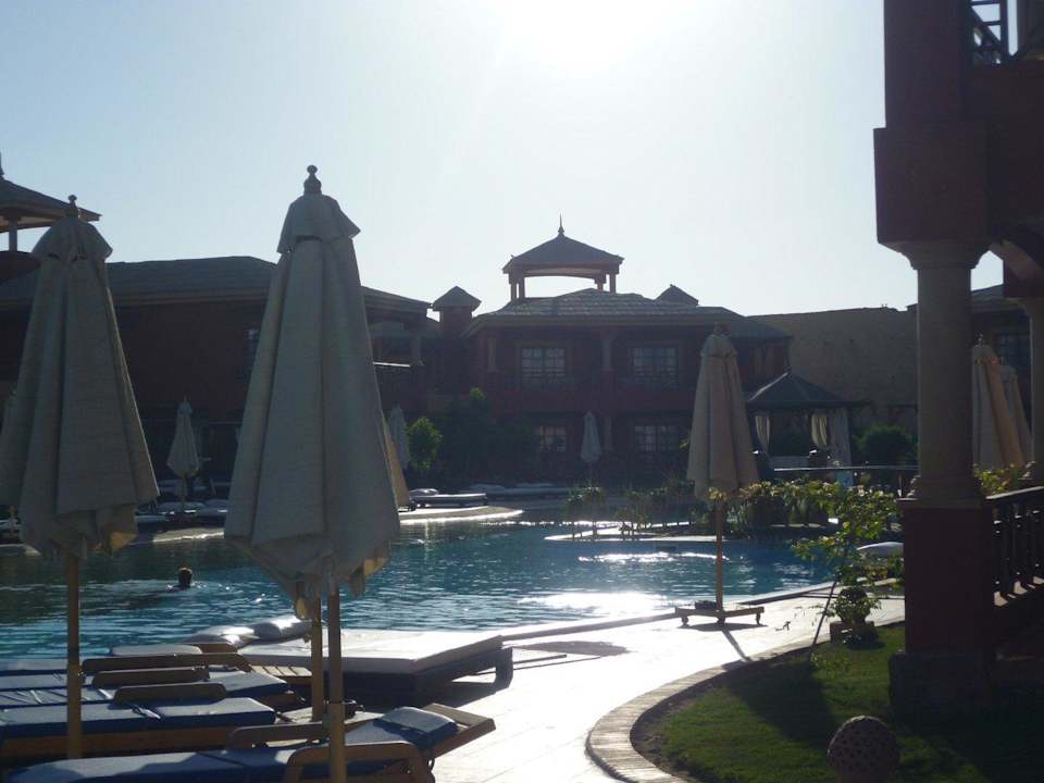 400er Bereich morgens um 5Uhr Pickalbatros Alf Leila Wa Leila Resort - Neverland Hurghada