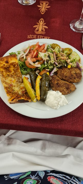 Gastro Side Story Resort & Spa