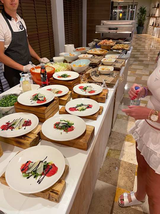 Gastro Lara Barut Collection