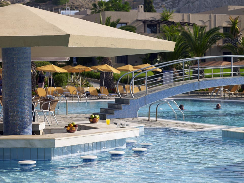 The Pool Bar Porto Bello Beach